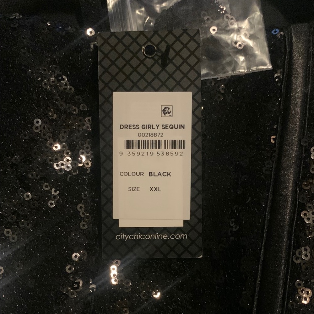 City Chic Black Sweetheart Bodycon Dress - Picture 9 of 11
